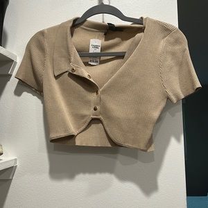 Brown crop top size L